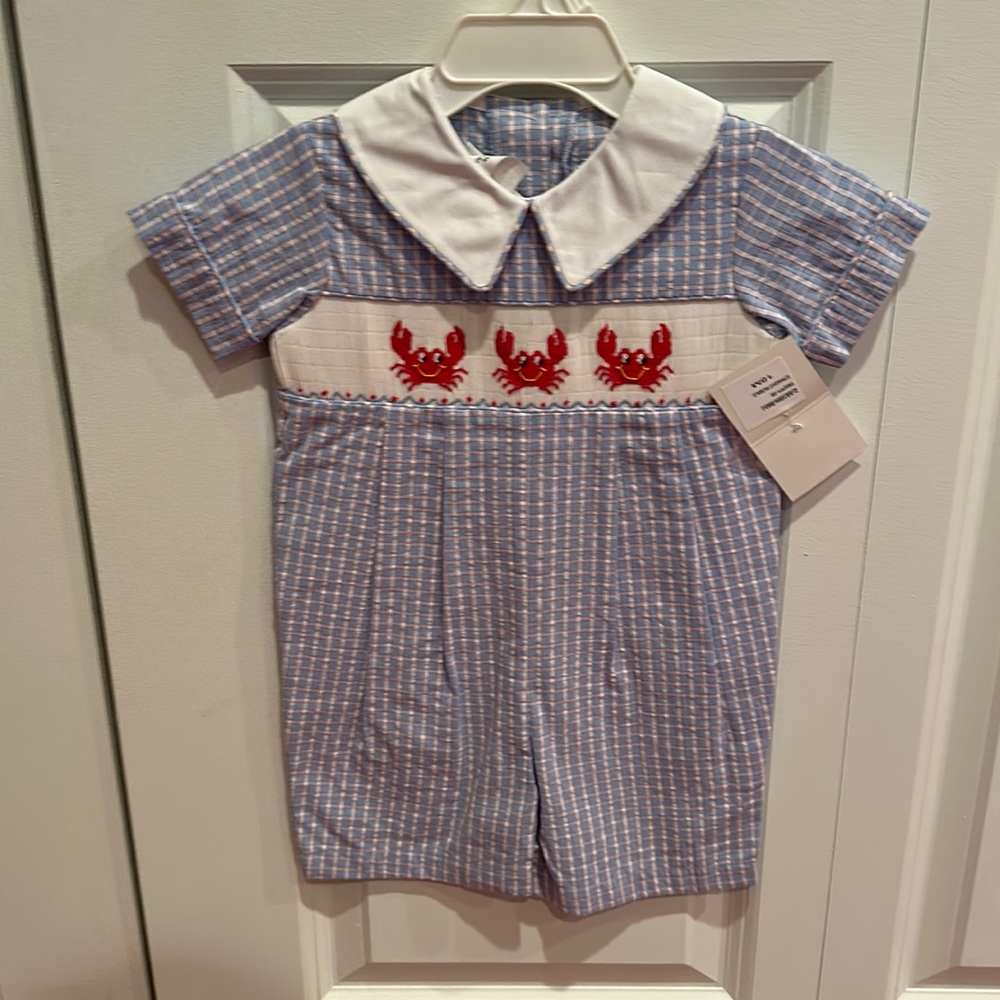 NWT smoke, free home, Zuccini lobster John John smocked